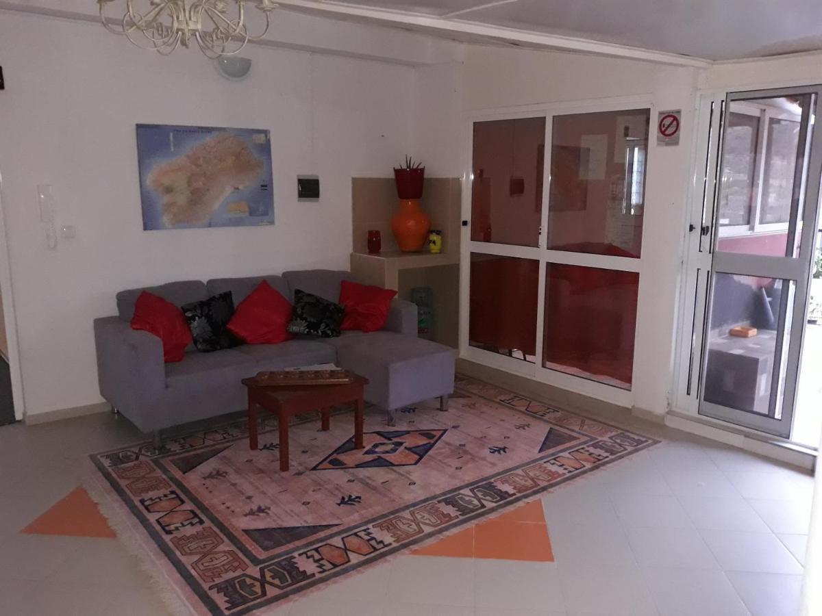 Bed and Breakfast Yria Residencial Porto Novo Esterno foto