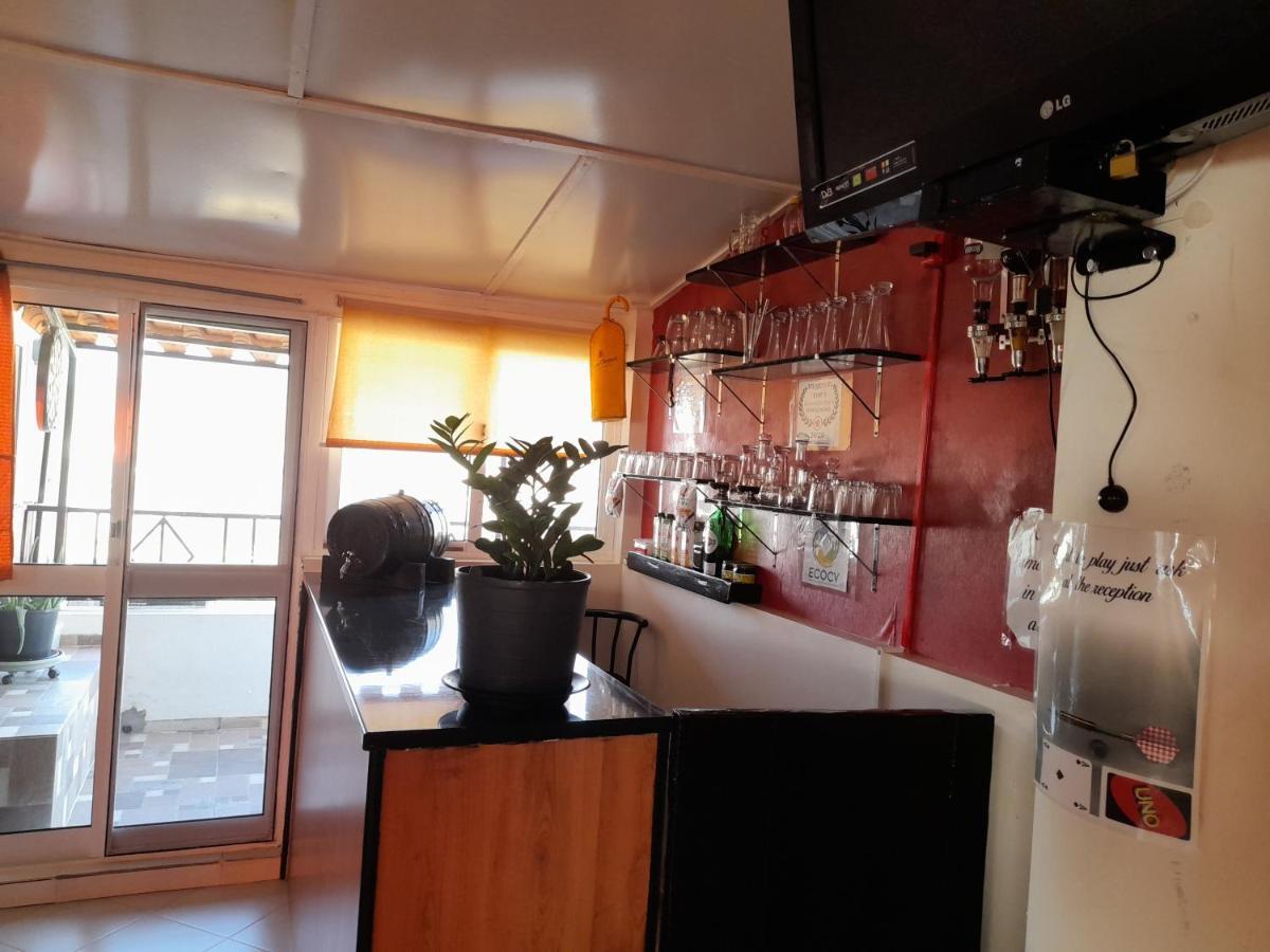 Bed and Breakfast Yria Residencial Porto Novo Esterno foto